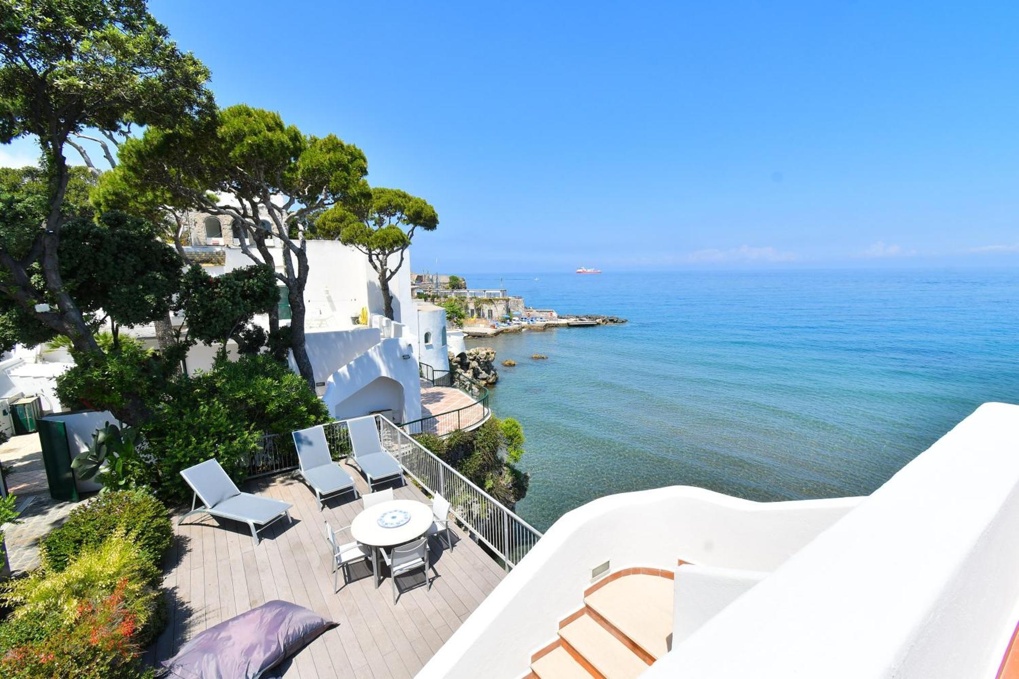 B&B Villa Lentisco Ischia Bagian luar foto