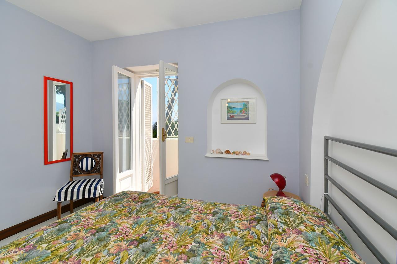 B&B Villa Lentisco Ischia Bagian luar foto